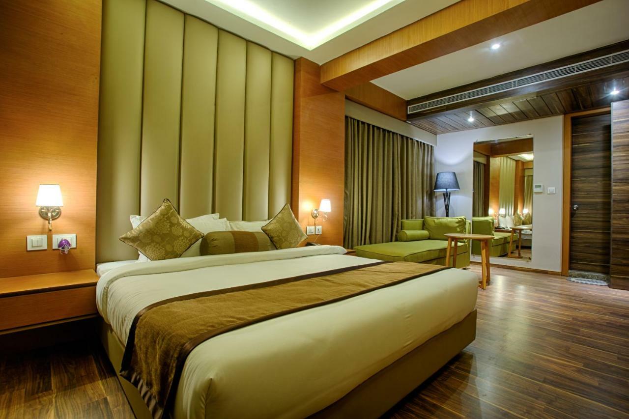 Four Vedas Hotel & Resort Siliguri Exterior photo