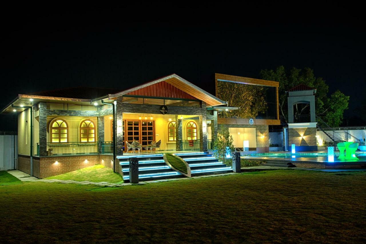Four Vedas Hotel & Resort Siliguri Exterior photo