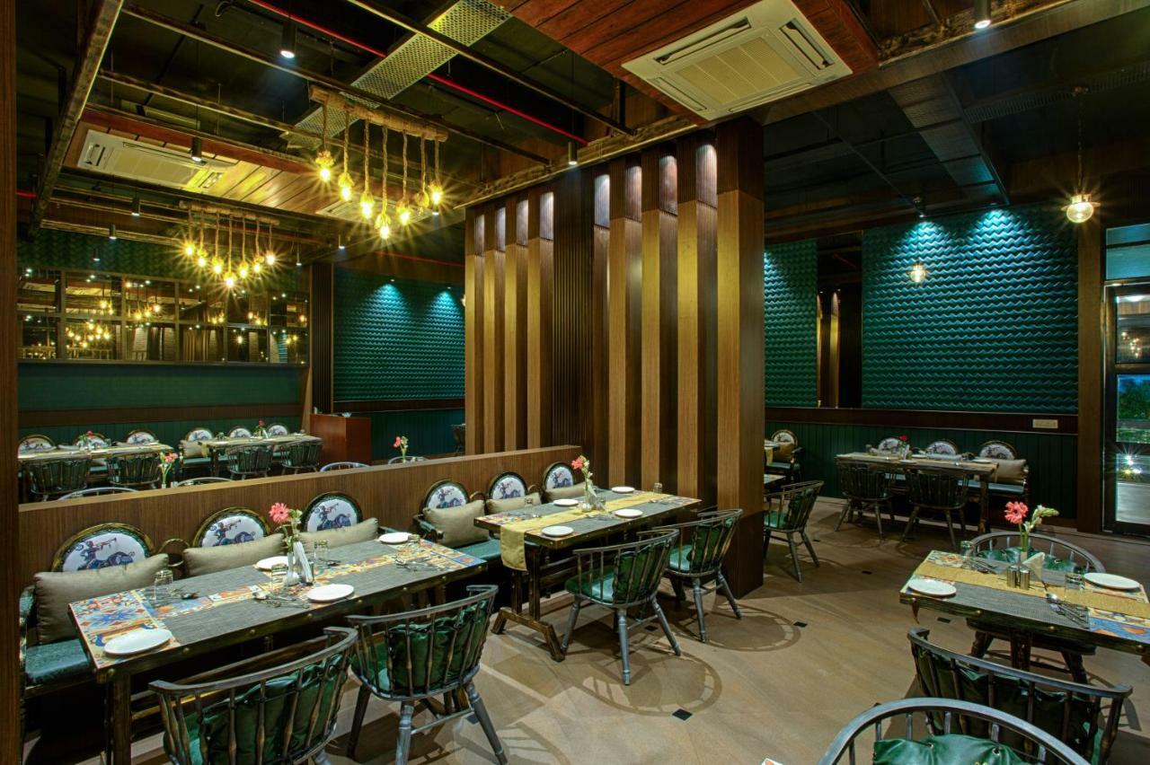Four Vedas Hotel & Resort Siliguri Exterior photo